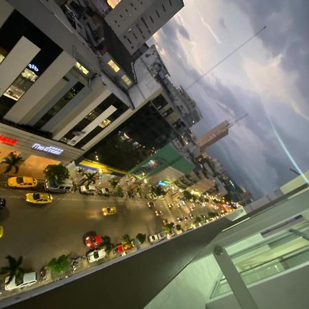 Ncg Suite Centro Guayaquil Bagian luar foto
